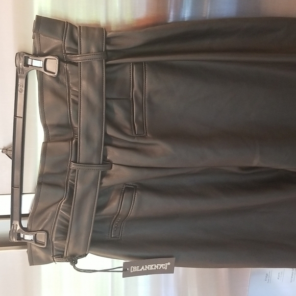 💕BLANKNYC💕 Belted Paperbag Waist Vegan Pants ~ Dark Secrets Black 28 NWT - Picture 8 of 13
